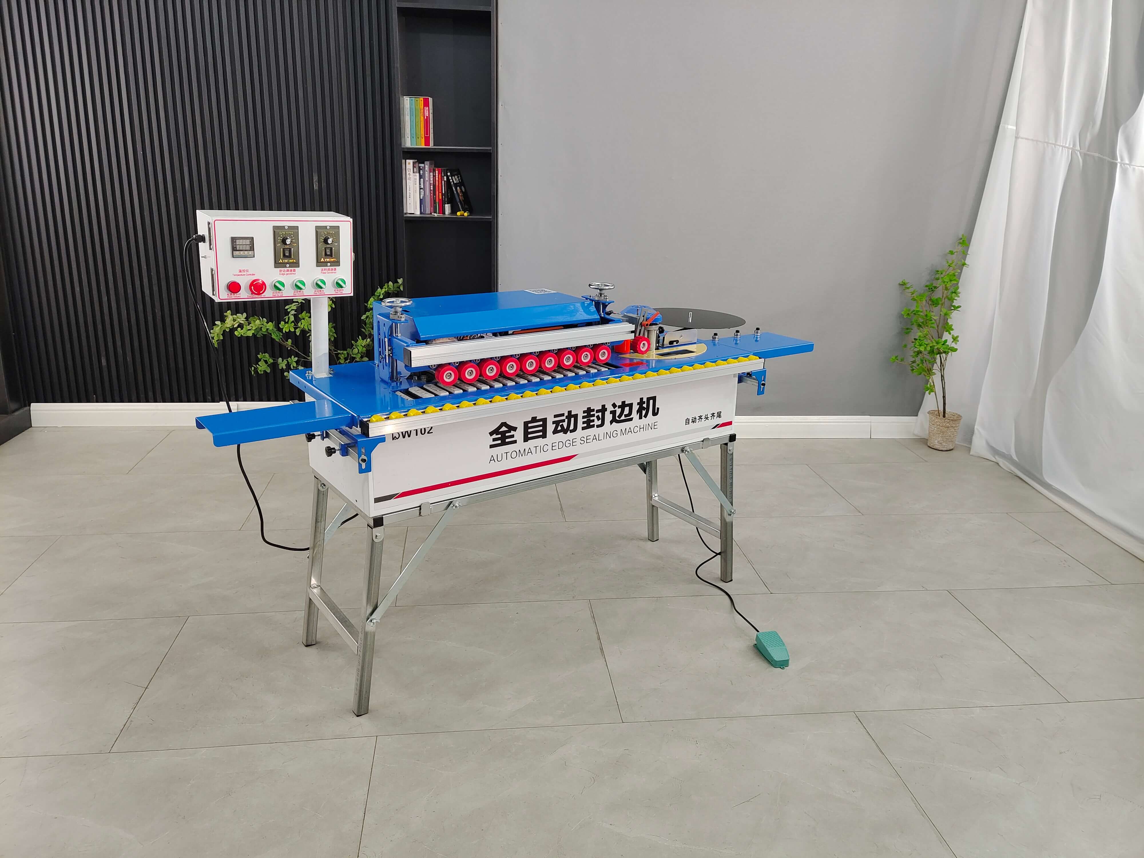 High-Speed-Edge-Banding-Trimmer-Machine (3)